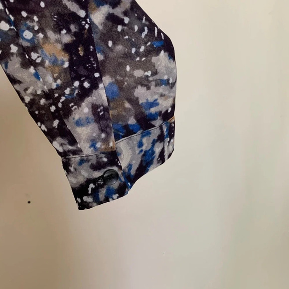 Cabi Starry Night Ruffle Blouse Style 3066 - Picture 4 of 5